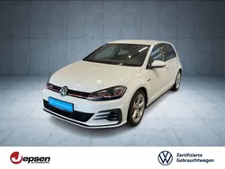 Pure white Gebraucht 2018 VW Golf VII GTI Limousine | 23.970 € (Fairer Preis)