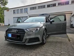 Grau Gebraucht 2019 Audi A3 Sportback S-Line Limousine | 23.900 € (Teuer)