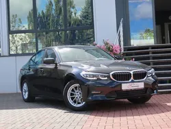 Schwarz Gebraucht 2021 BMW 318 Sport Line Limousine | 18.900 € (Guter Preis)