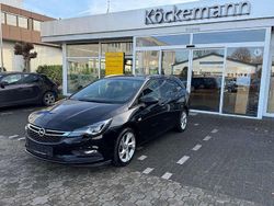 Onyx schwarz Gebraucht 2017 Opel Astra Dynamic Kombi | 14.480 € (Fairer Preis)