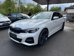 Weiß Gebraucht 2019 BMW 320 M Sport Kombi | 31.390 € (Fairer Preis)