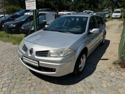 Grau Gebraucht 2007 Renault Mégane II Authentique Limousine | 2.999 € (Teuer)