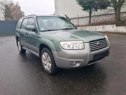 Grün Gebraucht 2006 Subaru Forester SUV | 1.400 € (Superpreis)