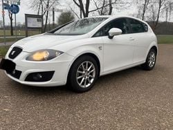 Weiß Gebraucht 2012 Seat Leon Limousine | 3.999 € (Superpreis)