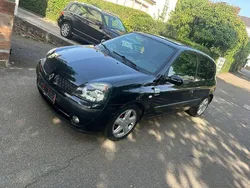Schwarz Gebraucht 2003 Renault Clio II Dynamique Limousine | 1.499 € (Fairer Preis)