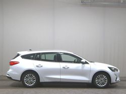 Weiss Gebraucht 2020 Ford Focus Titanium Kombi | 8.980 € (Superpreis)