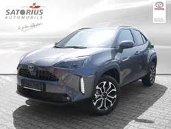 Grau Neu 2025 Toyota Yaris Cross SUV | 33.400 €