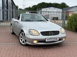 Silber Gebraucht 2002 Mercedes SLK200 Edition Cabrio | 4.500 € (Fairer Preis)