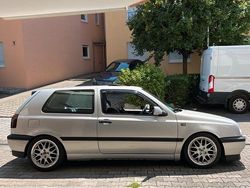 Silber Gebraucht 1992 VW Golf Kleinwagen | 6.000 €