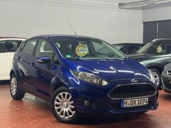 Blau Gebraucht 2017 Ford Fiesta Limousine | 6.490 € (Guter Preis)