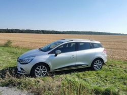 Silber Gebraucht 2017 Renault Clio GrandTour Intens Kombi | 7.700 € (Fairer Preis)
