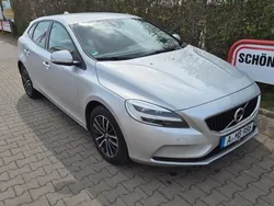 Silber Gebraucht 2019 Volvo V40 Kombi | 11.500 € (Guter Preis)