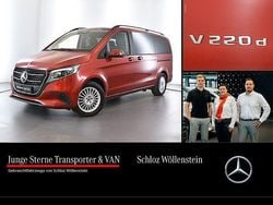 Hyazinthrot metallic Gebraucht 2024 Mercedes V220 Style Van / Kleinbus | 63.870 €