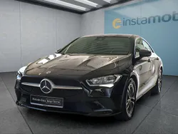 Schwarz Gebraucht 2023 Mercedes CLA180 Limousine | 30.399 € (Fairer Preis)