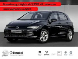 Schwarz Gebraucht 2024 VW Golf VIII Life Limousine | 25.200 € (Fairer Preis)