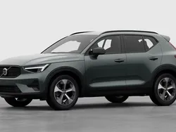 Grün Neu 2025 Volvo XC40 Plus SUV | 43.299 € (Fairer Preis)