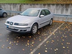 Silber Gebraucht 2000 Seat Toledo Sport Limousine | 1.999 € (Fairer Preis)