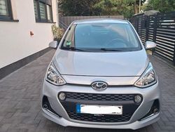 Silber Gebraucht 2019 Hyundai i10 Kleinwagen | 9.300 € (Fairer Preis)