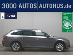 Grau Gebraucht 2022 Skoda Superb Ambition Kombi | 20.480 € (Superpreis)