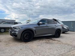 Grau Gebraucht 2015 BMW X6 M50 Performance SUV | 36.800 €