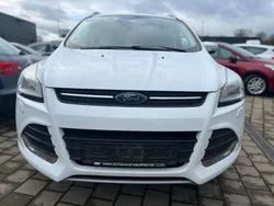 Weiß Gebraucht 2015 Ford Kuga Trend SUV | 5.950 € (Guter Preis)
