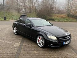 Schwarz Gebraucht 2014 Mercedes CLS350 Limousine | 24.000 € (Etwas zu teuer)