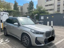 Grau Gebraucht 2023 BMW X1 Sport Line SUV | 39.900 € (Fairer Preis)