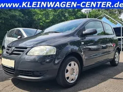Grau Gebraucht 2009 VW Fox Refresh Kleinwagen | 3.985 € (Teuer)