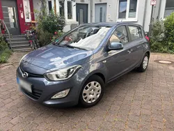 Blau Gebraucht 2012 Hyundai i20 Edition Kleinwagen | 2.850 € (Guter Preis)