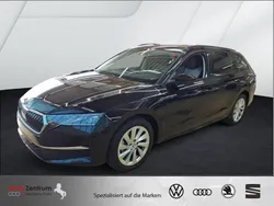 Black magic pearlescent Gebraucht 2024 Skoda Octavia Selection Kombi | 29.470 € (Superpreis)