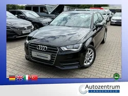 Schwarz (metallic) Gebraucht 2016 Audi A3 Sportback Attraction Limousine | 13.490 € (Guter Preis)