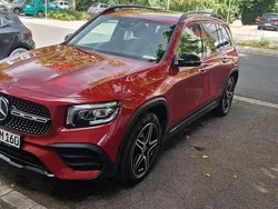 Rot Gebraucht 2021 Mercedes GLB200 AMG SUV | 34.500 € (Etwas zu teuer)