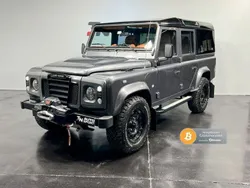 Grau Gebraucht 2016 Land Rover Defender SUV | 87.000 €