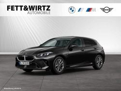 Saphirschwarz metallic Gebraucht 2025 BMW 120 M Sport Kleinwagen | 35.888 € (Guter Preis)