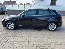 Schwarz Gebraucht 2015 Audi A3 Sportback Ambiente Limousine | 9.999 € (Guter Preis)