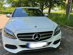 Weiß Gebraucht 2018 Mercedes C220 Avantgarde Kombi | 14.500 € (Teuer)