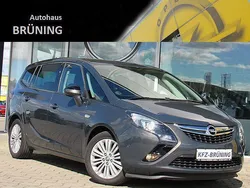 Grau Gebraucht 2016 Opel Zafira Tourer Edition Van / Kleinbus | 9.950 € (Fairer Preis)