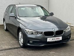 Grau Gebraucht 2017 BMW 318 Kombi | 10.500 € (Guter Preis)