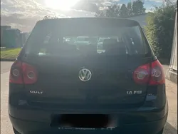 Schwarz Gebraucht 2004 VW Golf V Kleinwagen | 2.100 € (Guter Preis)