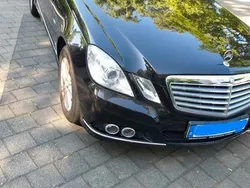 Schwarz Gebraucht 2010 Mercedes E200 Kombi | 9.000 € (Fairer Preis)