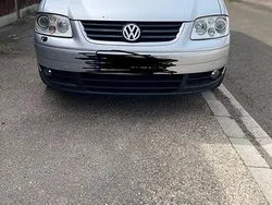 Silber Gebraucht 2006 VW Touran Van / Kleinbus | 1.400 € (Guter Preis)