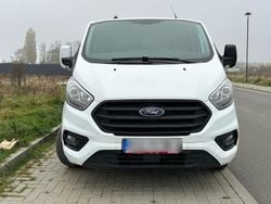 Weiß Gebraucht 2020 Ford Transit Custom Van / Kleinbus | 8.999 € (Guter Preis)