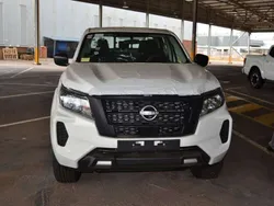 Weiß Neu 2024 Nissan Navara SE Abholung | 24.900 €