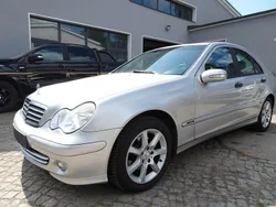 Silber Gebraucht 2004 Mercedes C180 Limousine | 2.390 € (Superpreis)