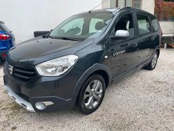 Gebraucht 2016 Dacia Lodgy Van / Kleinbus | 5.750 €