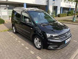 Schwarz Gebraucht 2016 VW Caddy Comfortline Van / Kleinbus | 13.450 € (Guter Preis)