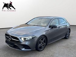 Grau Gebraucht 2018 Mercedes A200 AMG line Limousine | 21.900 € (Guter Preis)
