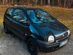 Schwarz Gebraucht 2003 Renault Twingo Liberty Kleinwagen | 700 €