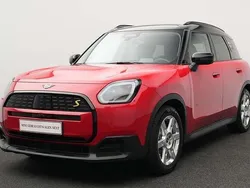 Rot Gebraucht 2024 Mini Countryman SUV | 41.900 € (Guter Preis)