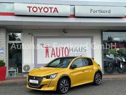 Gelb metallic Gebraucht 2021 Peugeot 208 GT-line Kleinwagen | 19.980 € (Fairer Preis)